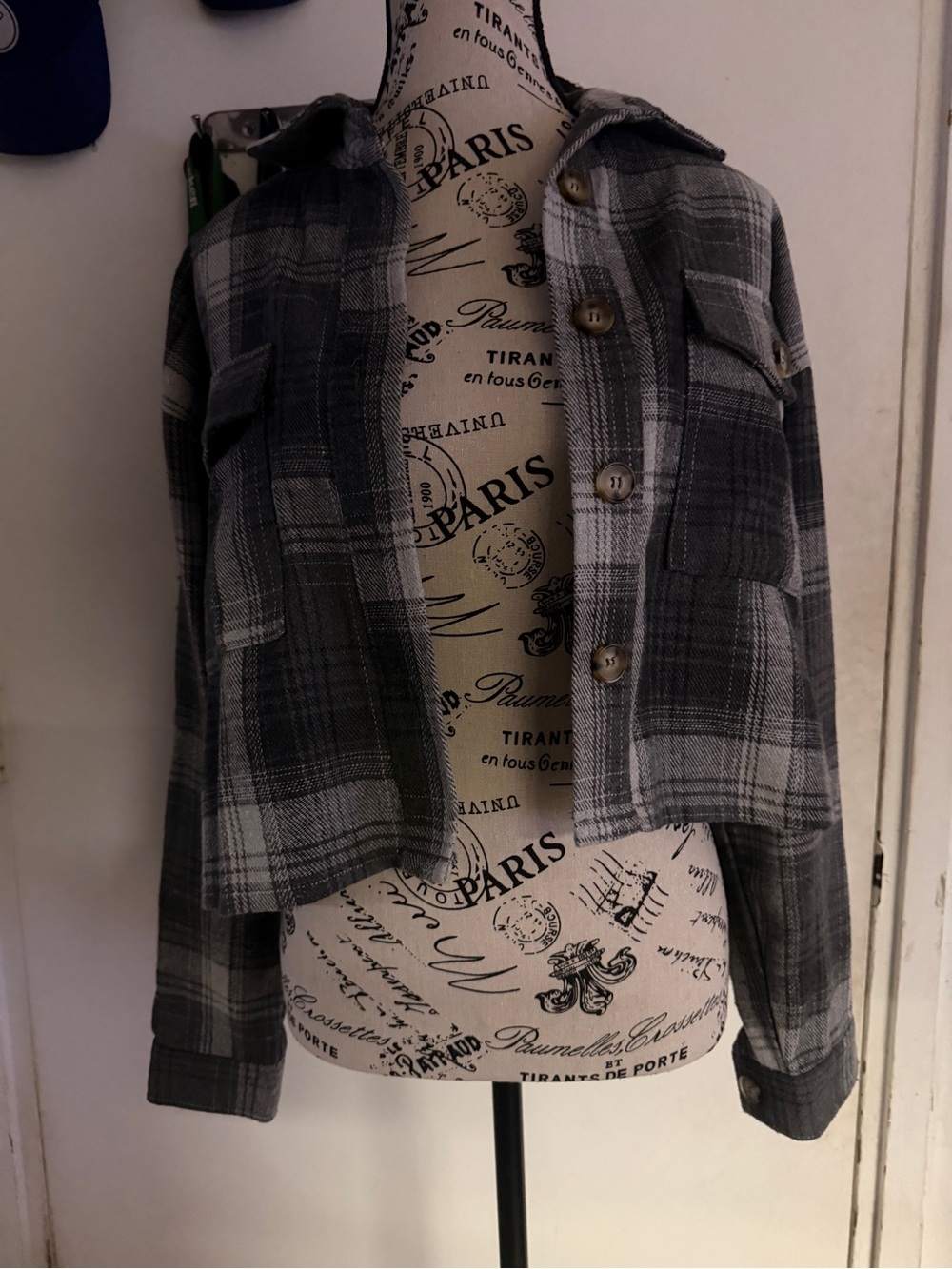 Women’s Gray Plaid Button-Front Jacket
